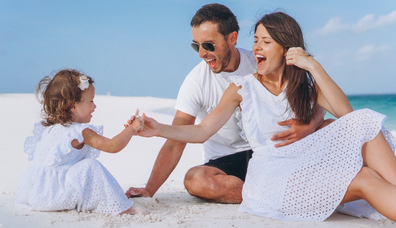 los cinco seguros Caser esenciales para este verano
