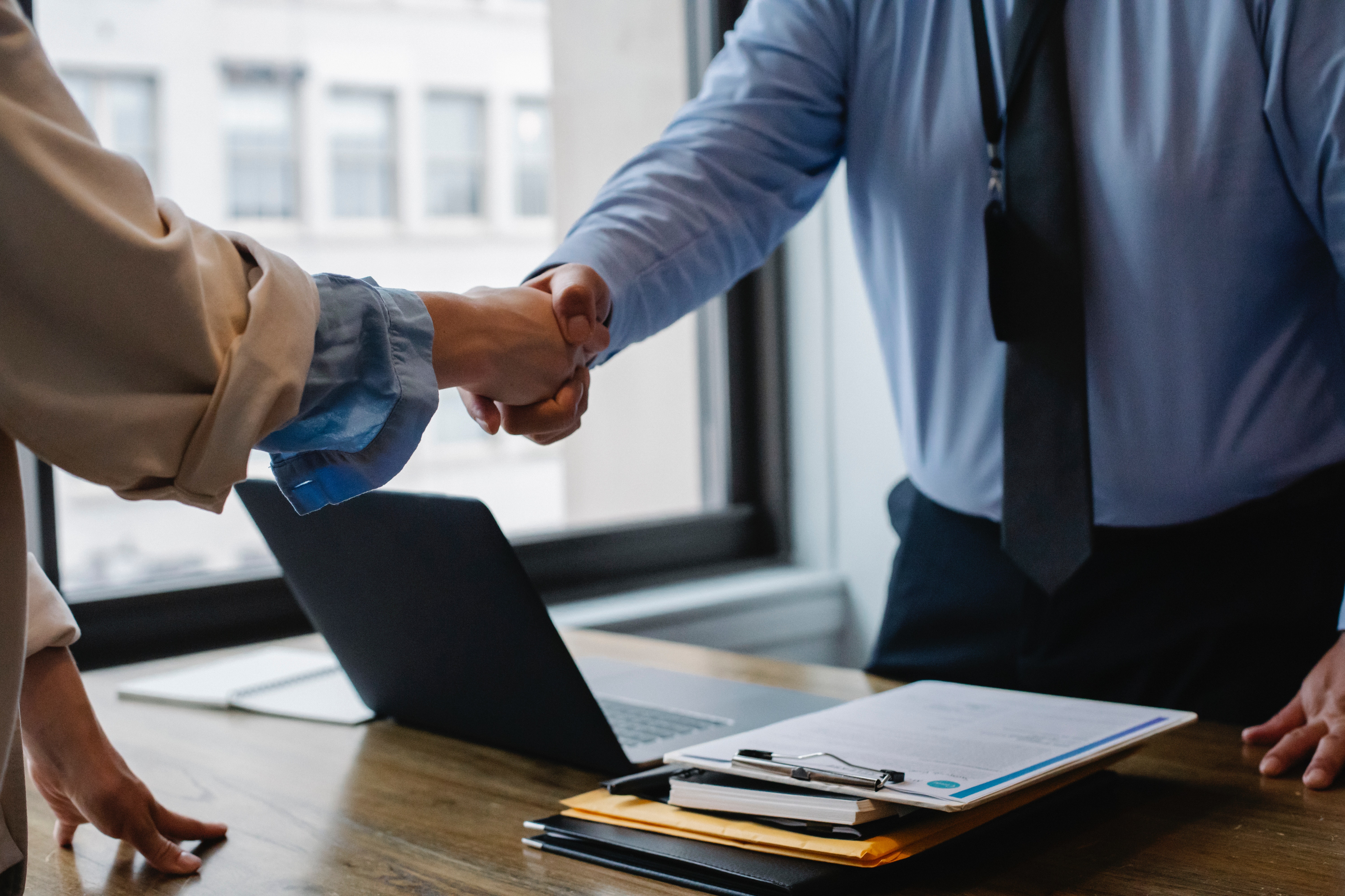 Diferencia entre tomador, asegurado y beneficiario 